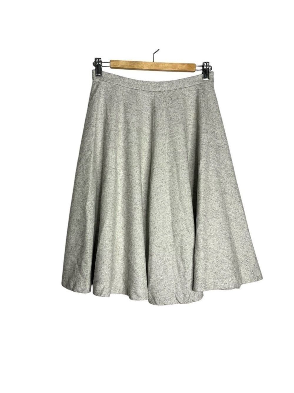 Etam Grey Wool Blend High Waisted A Line Knee length Skirt, size 4